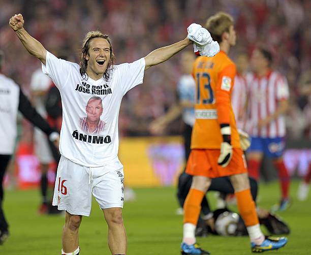 纯是一个传 纯是一个传