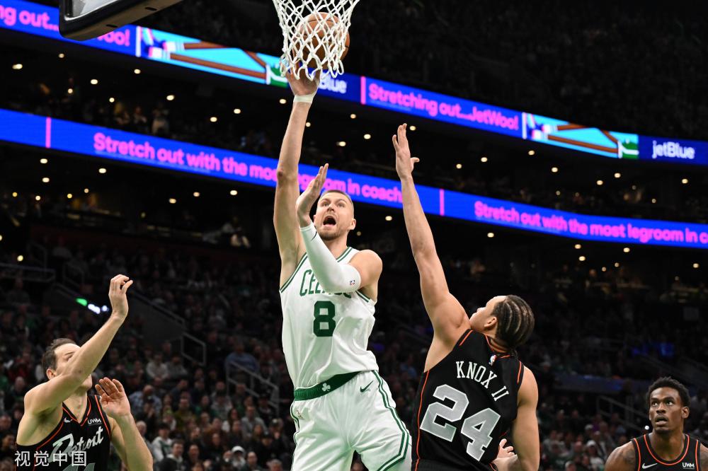 的禁区跑位 的禁区跑位